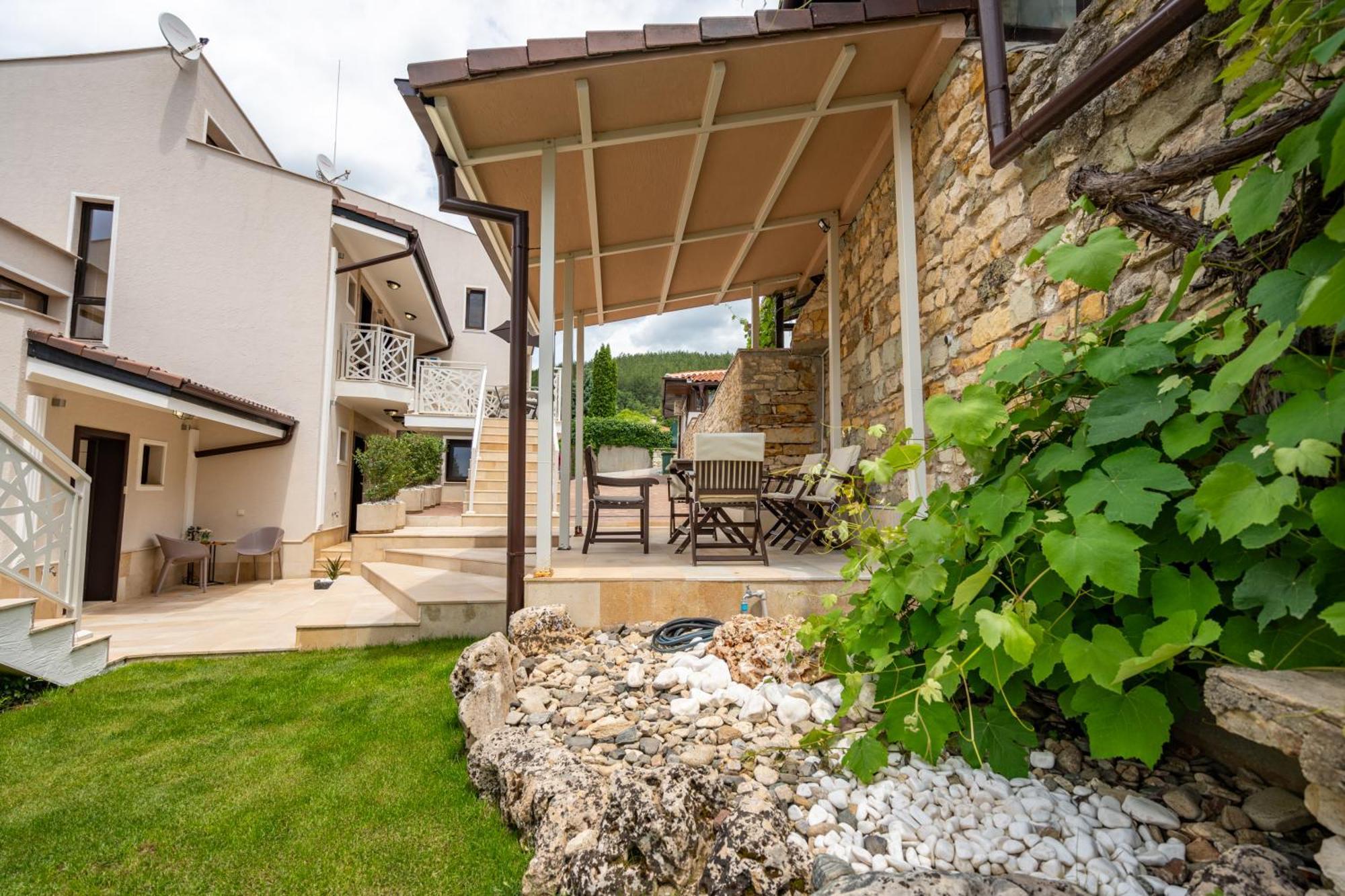 Club Houses Stefvall Glavatartsi Exterior foto